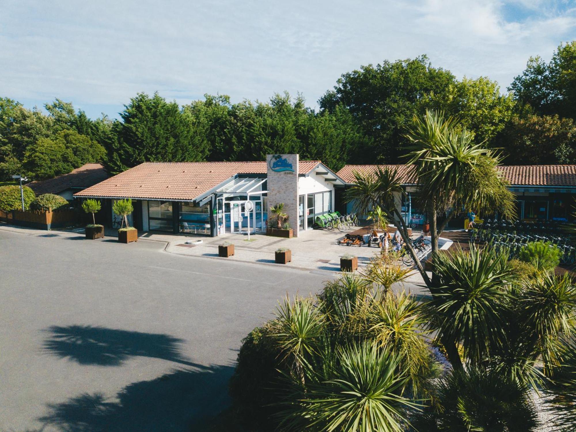 Camping Lou Broustaricq Sanguinet Bagian luar foto